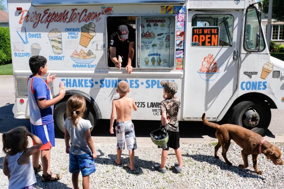 Ice-cream man Becomes Advertiser